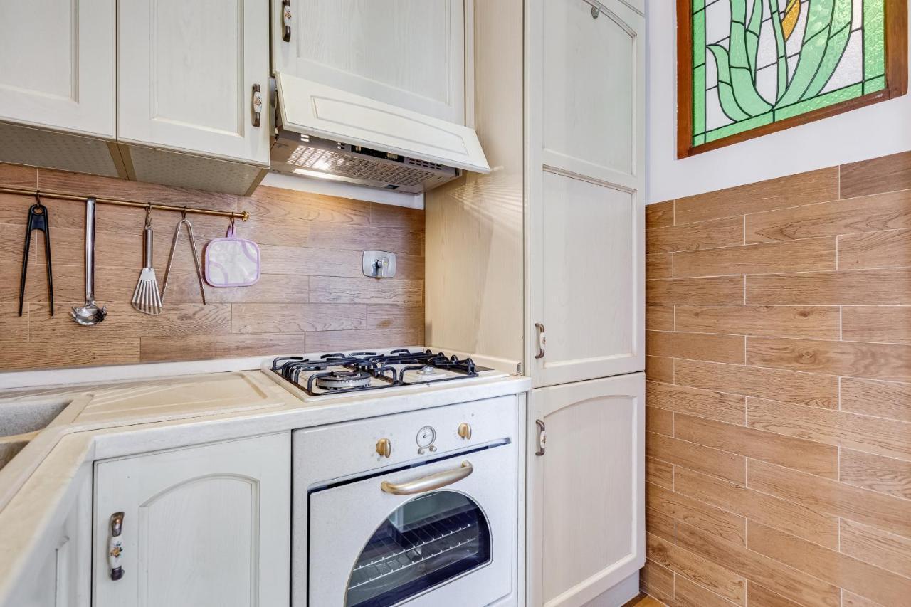 Saint Peter Elegance Domus Apartment Rom